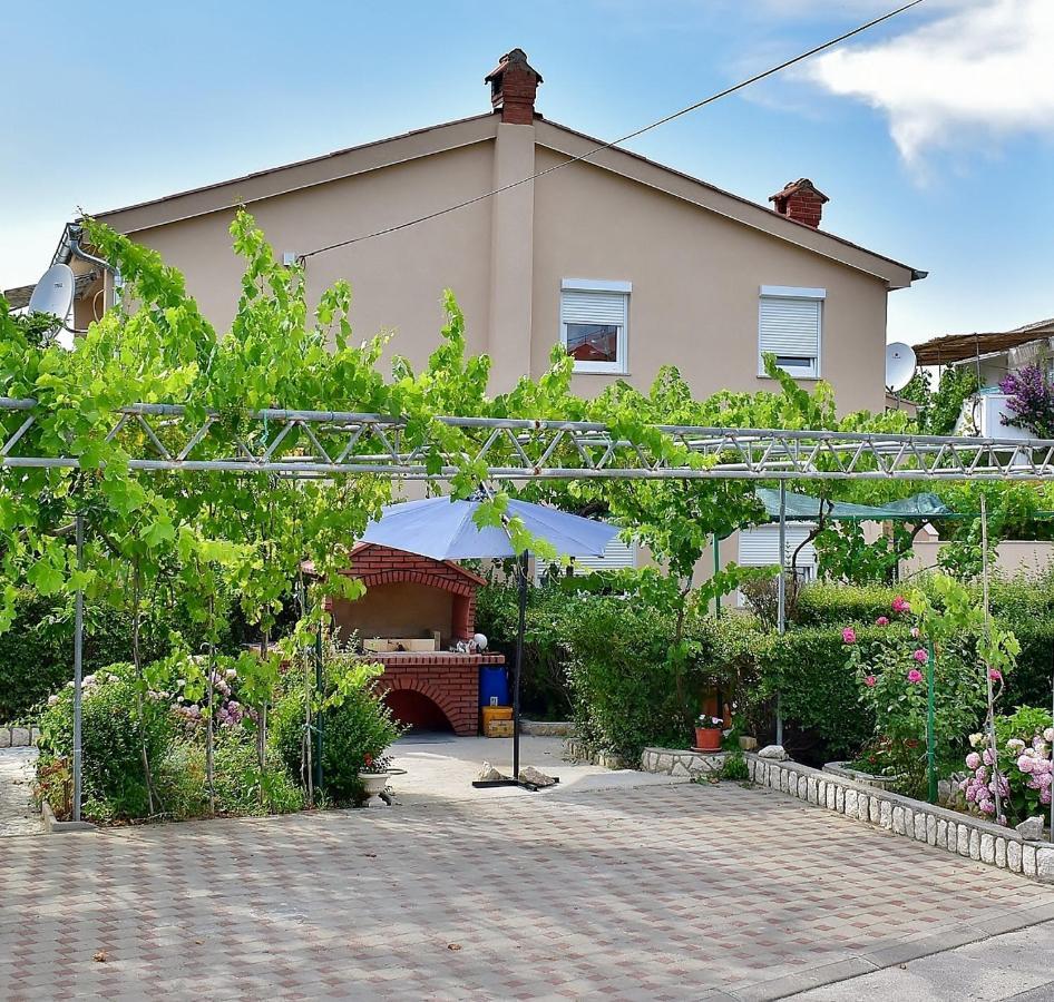 Apartmani Danijela Lopar Exterior foto
