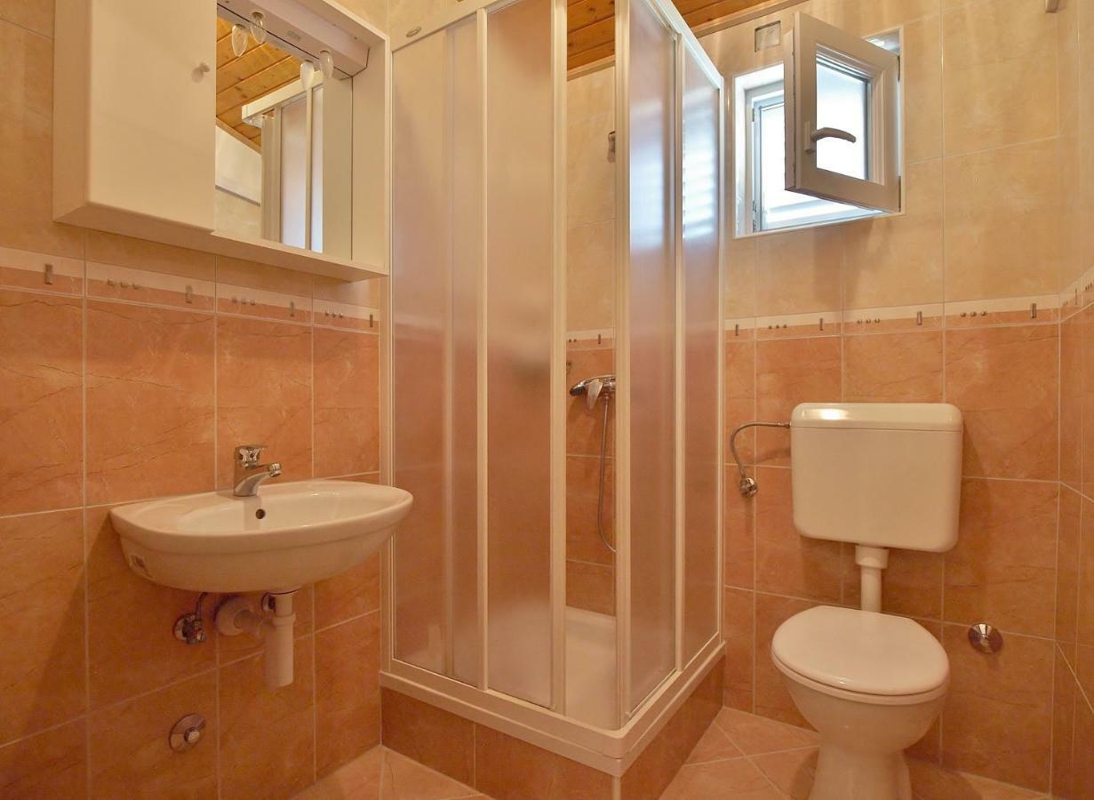 Apartmani Danijela Lopar Exterior foto