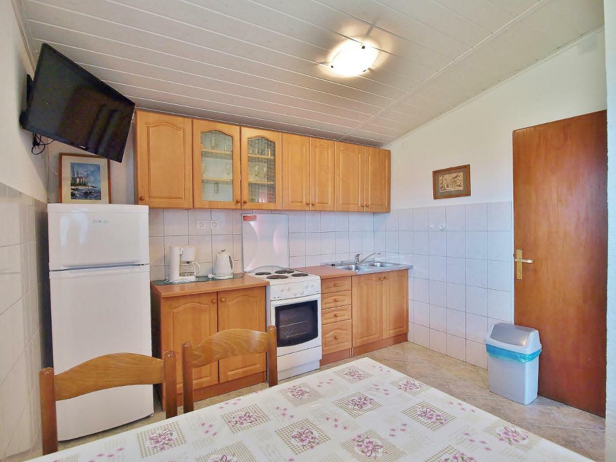 Apartmani Danijela Lopar Exterior foto